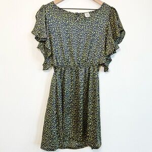 i. Ner Women’s Heart Printed Ruffle Sleeve Mini Dress Size Large